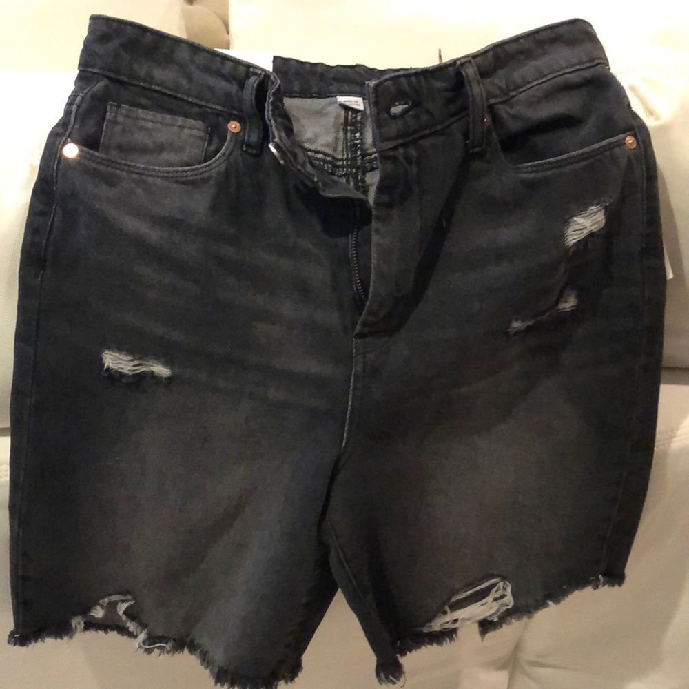 ☑️ Blank NYC The Dean Classic High Waisted Cut-Off Ripped shorts